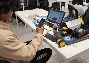 Estudiantes cordobeses participan de la Copa Robótica Argentina