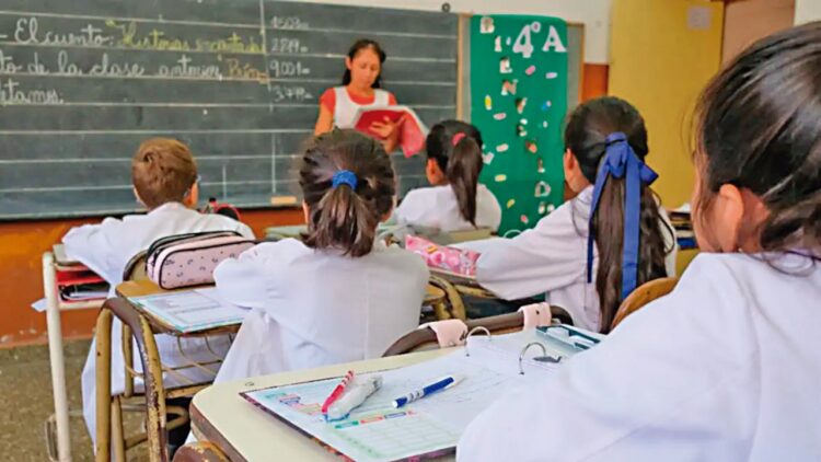 Panorama docente en Córdoba: alta rotación y demoras en suplencias