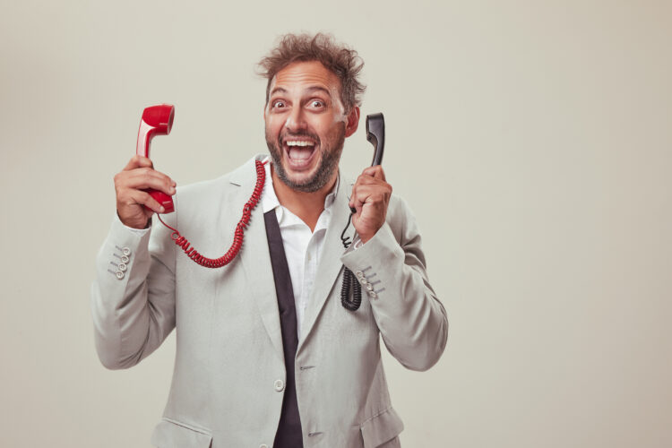 "Agotados" es una comedia hilarante de 70 minutos.