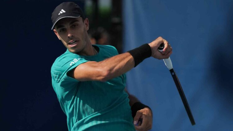 El argentino clasificó a su quinta llave de octavos de final en torneos Masters 1000 en lo que va del año.