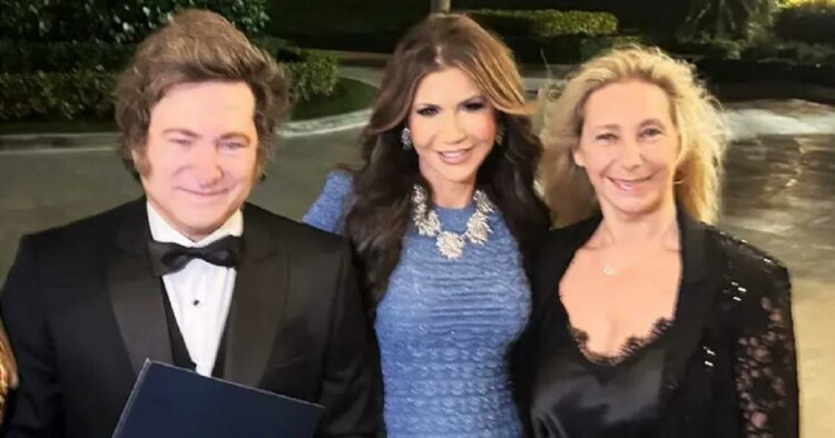 Bullrich y Milei se reunirán este lunes con la secretaria de Seguridad Nacional de Estados Unidos, Kristi Noem.