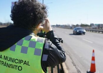 Fallecen 6 personas por mes en la ciudad por siniestros viales. El 58% de los conductores excede los límites de velocidad establecidos en la ciudad.