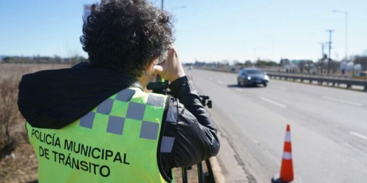Fallecen 6 personas por mes en la ciudad por siniestros viales. El 58% de los conductores excede los límites de velocidad establecidos en la ciudad.