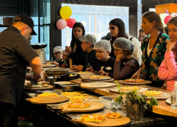 Los más chicos pueden aprender a preparar su propias pizzas en Córdoba