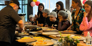 Los más chicos pueden aprender a preparar su propias pizzas en Córdoba