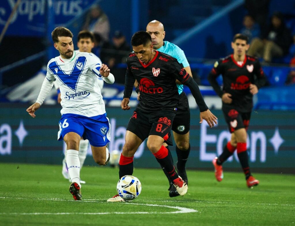 Instituto empató 0-0 ante Vélez como visitante por la tercera fecha