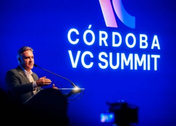 Llaryora adelantó que enviará un proyecto de ley a la Legislatura para la creación de dicha partida.