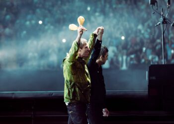 Los hermanos sean unidos: Oasis puso en marcha su gira de reunión