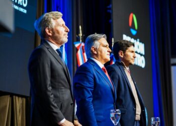 Frigerio, Llaryora y Pullaro lanzaron iniciativas de gestión conjunta.