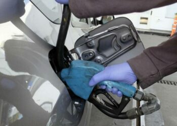 Aumento de combustibles.