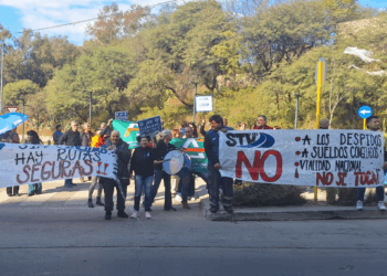 Trabajadores viales de Córdoba en contra del cierre de Vialidad Nacional