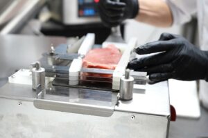 Maquinaria cordobesa aterriza en Centroamérica: Balcami exportó por primera vez a Costa Rica