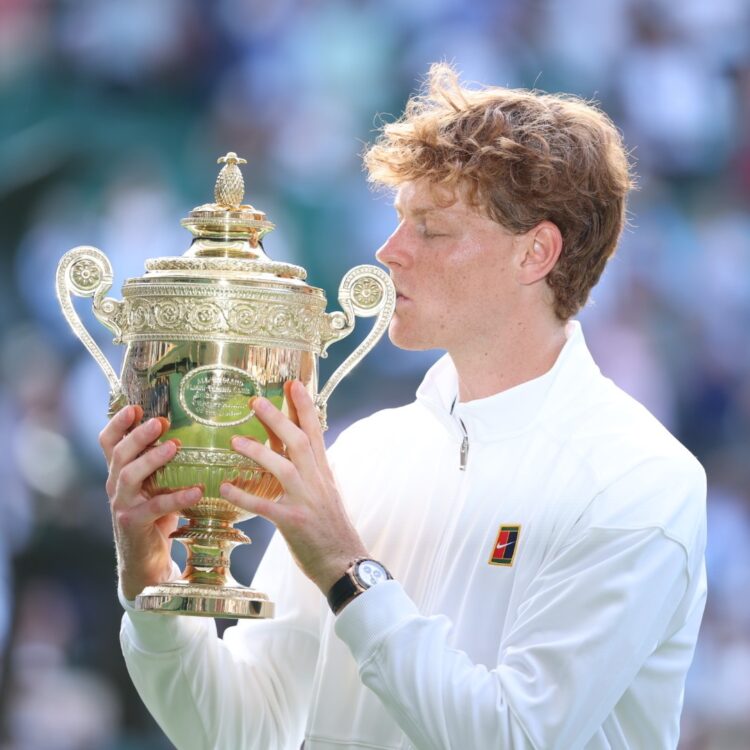 Jannik Sinner alzó el cuarto trofeo de Grand Slam de su carrera.