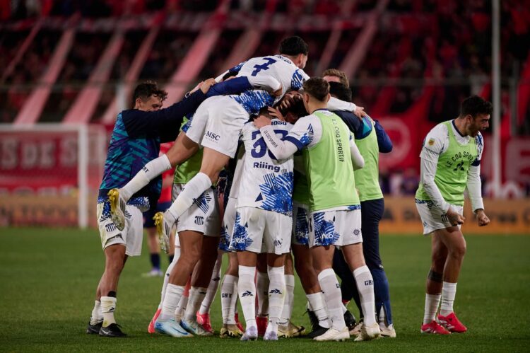 Talleres jugó mejor y logró un triunfazo en Avellaneda