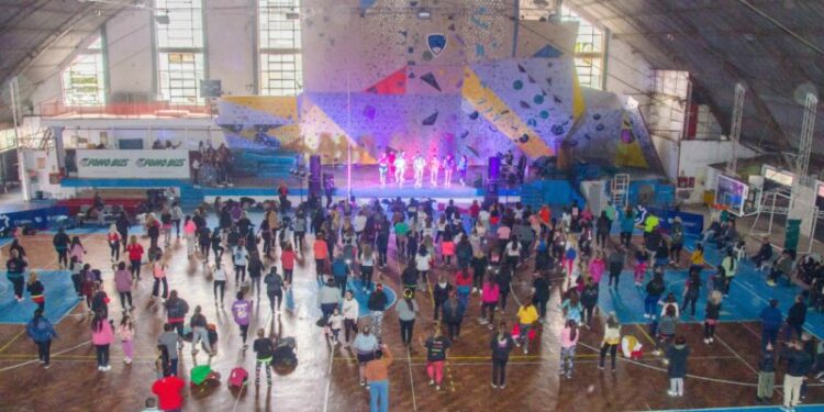 Masterclass gratuita de Zumba y Ritmos.