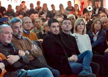 En un plenario virtual, la conducción de la UCR cordobesa sellaría una alianza con LLA