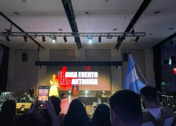 Ya comenzó el evento organizado por referentes libertarios