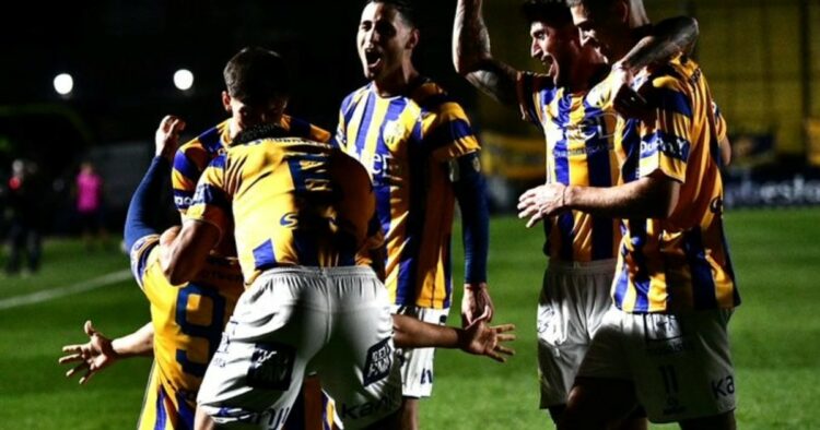 Racing de Nueva Italia cayó ante el puntero Atlanta