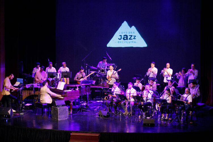 Córdoba Jazz Orchestra celebra dos décadas en un concierto aniversario
