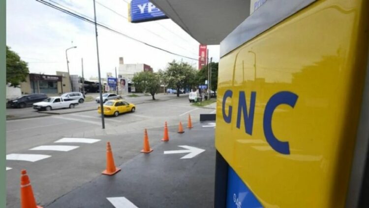 Por la ola polar, comenzaron los cortes de gas a las industrias y estaciones GNC