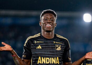 Jhon Emerson Córdoba llega a Instituto