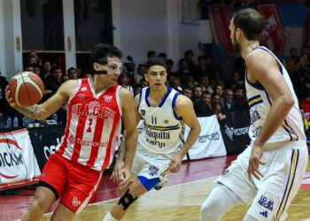 Instituto derrotó a Boca en el cuarto juego e igualó la final