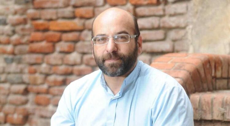 “El ángel de la docta”: un documental sobre la lucha del Padre Mariano Oberlin