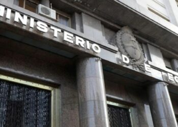 El Gobierno colocó $8,5 billones en una licitación con un rollover del 295%