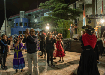 Llega otra Noche de los CPC para gestionar trámites y disfrutar de espectáculos