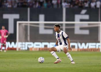 River va por Juan Carlos Portillo