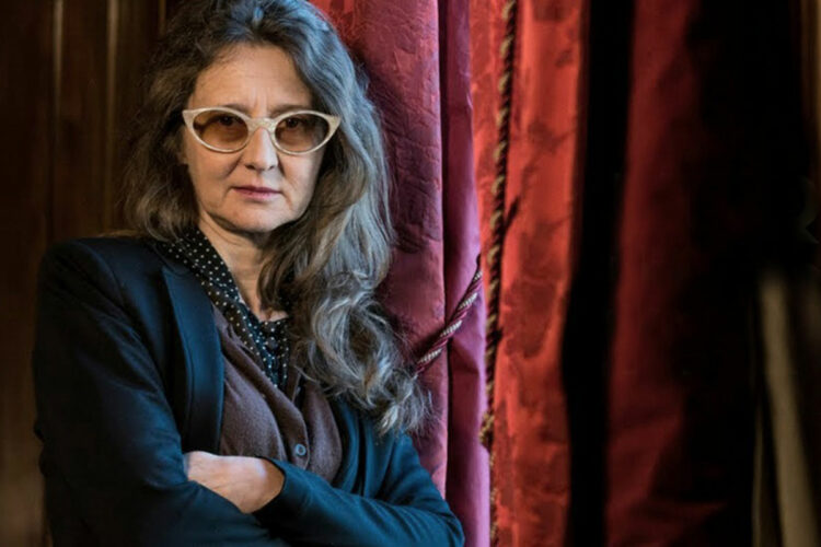 Lucrecia Martel estrena "Nuestra Tierra" en el festival de Venecia