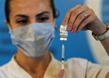 Hugo Pizzi sobre la nueva variante de Covid: El virus quiere seguir existiendo