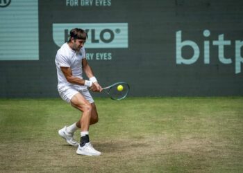 Báez y Etcheverry van por un lugar en la tercera ronda del Masters 1000 de Cincinnati