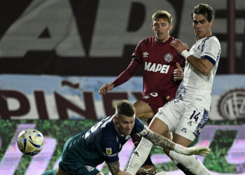 Talleres no levanta cabeza: derrota 1 a 0 en Lanús que sigue invicto