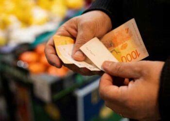 Una familia necesitó más de $1,1 millones en julio para no caer en la pobreza