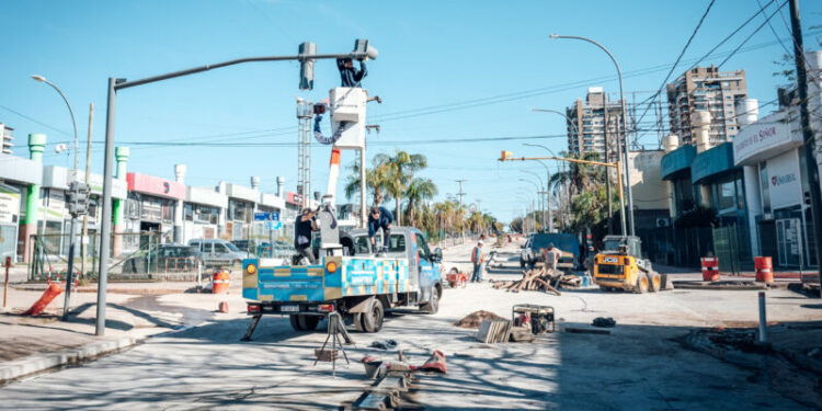 A partir del lunes la obra sumará dos nuevas cuadras de intervención entre Dean Funes y la calle Caseros.