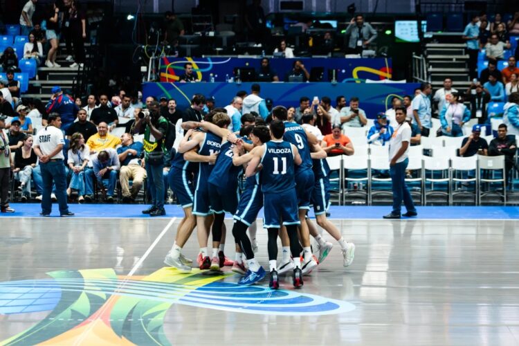 El seleccionado festeja un laborioso triunfo ante Puerto Rico.