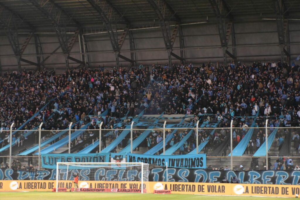 Belgrano e Independiente van por un lugar en los cuartos