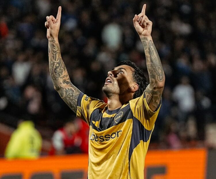 Paredes fue el artífice de la primera conquista de la noche.
