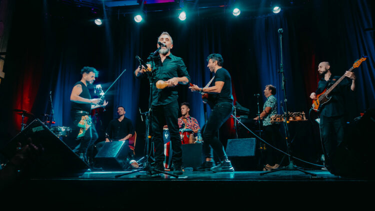 La banda fue ganadora en 2024 de los premios CIEyA en la categoría Tropical del año.