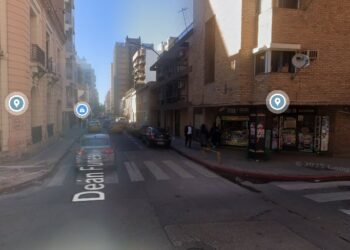 Corte total en calle Dean Funes por obras de Aguas Cordobesas