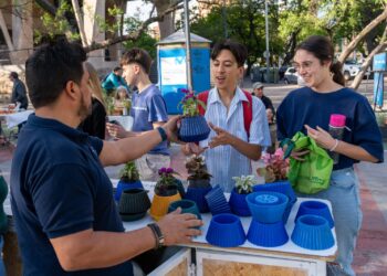Cumbre Barrial de Economía Circular: debate, ecocanje y reparaciones gratuitas