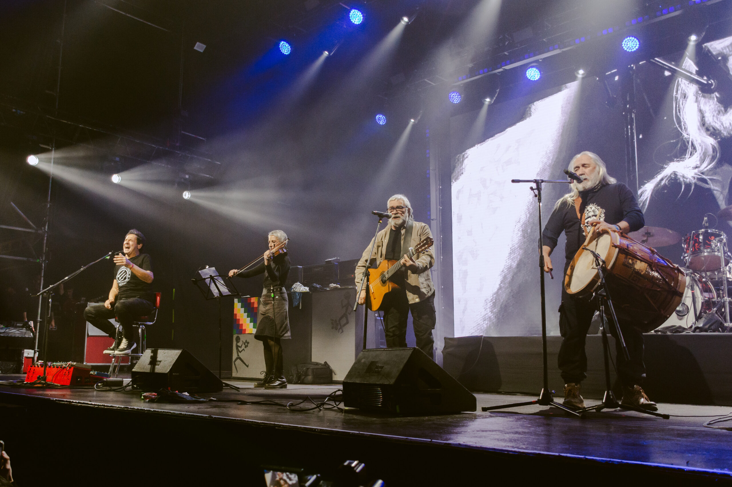 Divididos en Córdoba: sonido vigente y una noche a puro Rock Divididos en Córdoba: sonido vigente y una noche a puro Rock