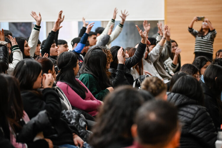 Foro de jóvenes "Políticas públicas y juventudes".