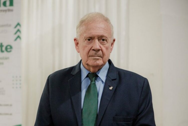 Infectólogo Hugo Pizzi.