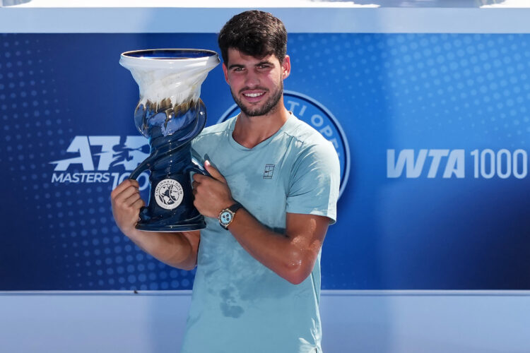 Carlos Alcaraz alcanzó el tercer título masters de este 2025.