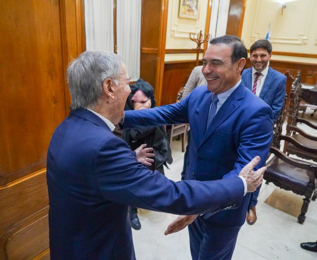 Juan Schiaretti y Gustavo Valdés.