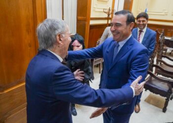 Juan Schiaretti y Gustavo Valdés.