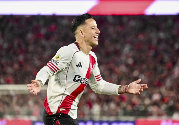 Sebastián Driussi marcó el primer gol de la tarde.