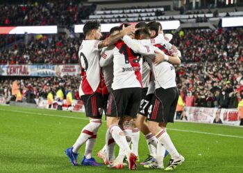 Lluvia de goles en el Monumental: el River alternativo no perdonó y le ganó a Godoy Cruz 4-2